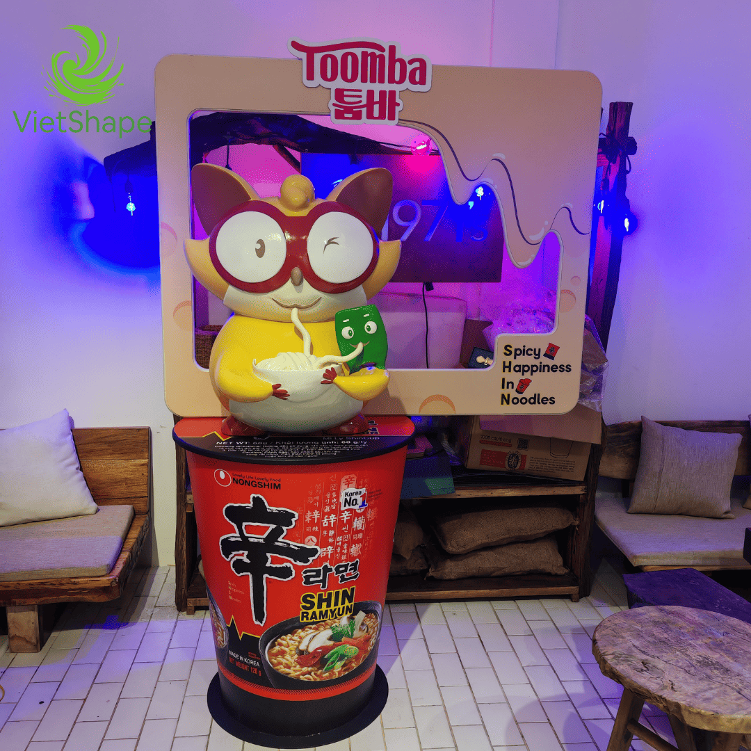 mascot Mì Cay Nongshim Shin Noodles